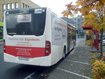 Stadtwerke Aschaffenburg / Wagen 182 (AB-VA 82) / Mainaschaff, Am Glockentrum / Mercedes-Benz O 530 C2 / Aufnahemdatum: 22.10.2016 / Werbung: Neska Bauträger GmbH