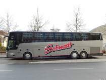 Van Hool T916 von Schmidt aus Deutschland in Neubrandenburg am 16.12.2017