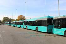 ICB Solaris Urbino 12 Wagen 212 am 26.10.19 auf dem Betriebshof bei einer öffentlichen Feuerwehr Übung 