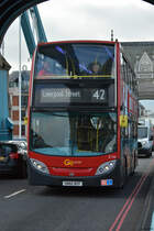 24.10.2018 / London Tower Bridge / Alexander Dennis / SN60 BZF.