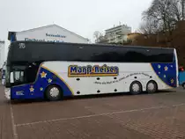 Van Hool TX17 von Manß-Reisen aus Deutschland im Stadthafen Sassnitz am 31.12.2017
