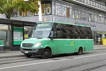 Wegen einer Baustelle im Gundeli kann die Linie 16 nicht aufs Bruderholz fahren. Hier bedient der Mercedes City Star 861 die Haltestelle Tellplatz. Die Aufnahme stammt vom 07.10.2019.