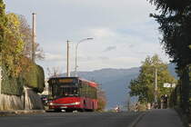 Solaris Urbino (SZ-845ZH) als Linie LK an der Haltestelle Tschiggfreystraße in Innsbruck. Aufgenommen 24.10.2019.