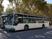Hier ist der KA DL 7018 von Landkammer Reisen (ex SWK, Kaiserslautern) auf der SEV Linie S31/S32 nach Bruchsal im Einsatz. Fotografiert am 21.09.2019 am Hauptbahnhof/Fernbusbahnhof in Karlsruhe.