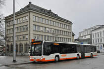 Mercedes Citaro 32, auf der Linie 4, bedient die Haltestelle beim Amtshausplatz. Die Aufnahme stammt vom 09.12.2019.