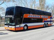 Van Hool TX27 von Janssen Reisen aus Deutschland in Waren am 07.04.2018