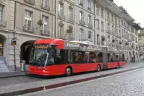 Hess Trolleybus 23, auf der Linie 12, bedient die Haltestelle Zytglogge. Die Aufnahme stammt vom 21.12.2019.