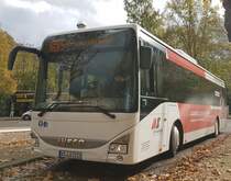 Hier ist VS LU 2222 von Luschin Reisen auf der SEV Linie S5 nach Pforzheim im Einsatz. Gesichtet am 02 November 2019 am Bahnhof in Karlsruhe-Durlach.