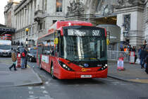 24.10.2018 / London Waterloo Station / Alexander Dennis Enviro 200EV / BV66 VHT.