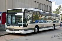 AZZK Citaro I Nr. 50 wartet am 30.12.19 beim Bahnhof Küsnacht ZH.