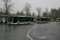 Nagelneuer Becker Reisen MAN Lions City Hybrid der für die Stadtwerke Neu-Isenburg fährt am 02.01.20 in Neu-Isenburg Bhf Westseite 