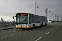 Mainzer Mobilität Mercedes Benz Citaro 2 G Wagen 921 am 18.01.20 auf der Theodor Heuss Brücke die zur Zeit für Autos gesperrt ist