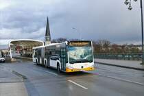 Mainzer Mobilität Mercedes Benz Citaro 2 G Wagen 957 am 18.01.20 auf der Theodor Heuss Brücke die zur Zeit für Autos gesperrt ist