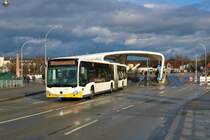 Mainzer Mobilität Mercedes Benz Citaro 2 G Wagen 959 am 18.01.20 auf der Theodor Heuss Brücke die zur Zeit für Autos gesperrt ist