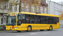 Mercedes Citaro II LE Ü der Fa. ELITE TRAFFIC GMBH aus Hamburg im Berliner Schulbus-Betrieb (Berliner Schwimmunterricht) am 13.11.19 Berlin Pankow.