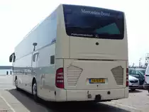 Mercedes Tourismo von Dalstra Reizen aus den Niederlanden im Stadthafen Sassnitz am 03.05.2018