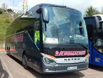 Setra 516 HD von Schumacher aus Deutschland im Stadthafen Sassnitz am 03.05.2018