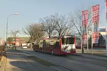 Mercedes-Benz O 530 III (Citaro 2. Generation) der Innsbrucker Verkehrsbetriebe, Bus Nr. 428, als Linie T in der Siemensstraße in Neu-Rum. Aufgenommen 11.1.2020.