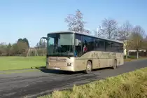 Bus Rheinland-Pfalz / Bus Dierdorf: Mercedes-Benz Integro der Bischoff Touristik GmbH & Co. KG, aufgenommen im Dezember 2019 im Stadtgebiet von Dierdorf (Landkreis Neuwied).