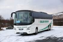 VDL Futura Reisebus der Fa. Snaeland Grimsson am Barnafoss auf Island am 8.2.2020.