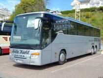 Setra 417 GT-HD von Fritz Kühl aus Deutschland im Stadthafen Sassnitz am 05.05.2018