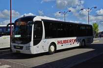 HU 3023, MAN Lion's Regio von Voyges Huberty, wartet am Bahnhof in Petange auf die Fahrgäste.  10.04.2019