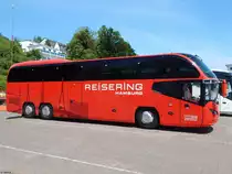 Neoplan Cityliner von Reisering Hamburg aus Deutschland im Stadthafen Sassnitz am 21.05.2018