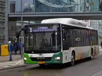 LP 7145, MAN Lion's Regio, in Belval Universite, fährt am  Belval Plaza vorbei. 04.03.2020