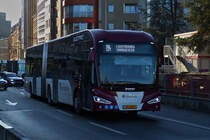 EW 4447, Irizar ebus von Voyages Pletschette, in den Häuserschluchten in der Stadt Luxemburg unterwegs. 04.12.2019