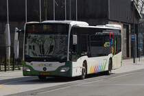 ZN 7334, Mercedes Benz Citaro vom Tice, an der Haltestelle Esch Alzette, Av. du Rock'n'Rol. 05.04.2019