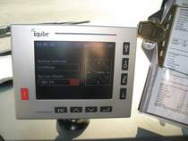 Bord Computer mit GPS und GSM Steuert alle Anzeigen Aussen und Innen fahgastinfo, Haltestellen Ansage und ist auch f�r den Funk zust�ndig. Noch nicht alle Autobusse sind Umgebebaut und haben das neue System. TB sind alle umgebaut, Wie hier der 153 kommen alle neuen Busse mit dem System.