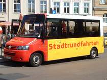 VW Kutsenits von Stadtrundfahrten Stralsund in Stralsund am 26.05.2018