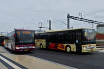 Wegen SEV auf der Strecke Ettelbrück – Luxemburg kommt es Zeitweise zu Engpässen am Busbahnhof in Mersch.  JC 6023, Setra S 416 LE von Josy Clement und EW 4308 Setra S 418 LE von Voyages pletschette am Busbahnhof in Mersch. 14.03.2020 