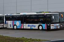 VB 5010, diesen Setra S 415 LE von Autocars Bollig, habe ich in der Nähe von Mersch bei einem Autohof über den Zaun hinweg fotografiert. 14.03.2020