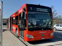 Der MB C2 G Nr. 707 der STI mit einer Bauhaus Vollwerbung am 18.3.20 beim Bahnhof Spiez.