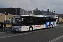 VS 1542, Setra S 418 LE von Voyages Simon, am Bahnhof in Diekirch. 07.03.2020