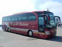 Mercedes Travego von Kofahl Reisen aus Deutschland im Stadthafen Sassnitz am 03.06.2018