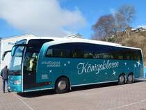 Mercedes Travego von Schrnig aus Deutschland im Stadthafen Sassnitz am 03.04.2015
