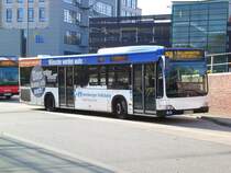 Mercedes-Benz O 530 II (Citaro Facelift) auf der Linie 168 nach S-Bahnhof Wellingsbttel am Bahnhof Rahlstedt.