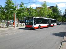 Mercedes-Benz O 530 I (Citaro) auf der Linie 13 nach S-Bahnhof Veddel in Kirchdorf Sd.