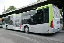 Heckansicht des MB C2 116 der Busland AG am 13.5.20 auf dem Bahnhofplatz in Burgdorf.