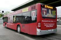 Heckansicht des MB C2 Euro 5 106 der Busland AG mit Otto's Vollwerbung am 13.5.20 beim Bhf Burgdorf.