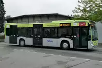 MB C2 113 der Busland AG am 13.5.20 bei der Anfahrt auf den Bahnhofplatz Burgdorf.