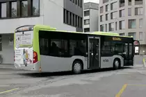 Heckansicht vom MB C2 K hybrid 211 am 13.5.20 nach der Abfahrt in Burgdorf.