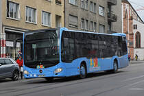 Mercedes Citaro von Distribus, auf der Linie 604, fährt Richtung Endstation an der Schifflände. Die Aufnahme stammt vom 02.05.2020.
