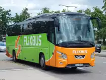 VDL Futura von Flixbus/Werner aus Deutschland in Karlsuhe am 22.06.2018