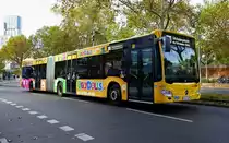 Mercedes -Benz Citaro C2 G '4875' der BVG Berlin, hier auf der Linie 200 in Berlin /Budapester Str. am 26.10.2019.