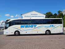 Mercedes Tourismo von Weigt aus Deutschland im Stadthafen Sassnitz am 30.06.2018