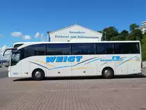 Mercedes Tourismo von Weigt aus Deutschland im Stadthafen Sassnitz am 30.06.2018