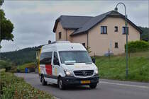 VU 4068, Mercedes Benz Sprinter von Voyages Unsen, aufgenommen am 09.07.2020 in der Nähe von Wiltz 